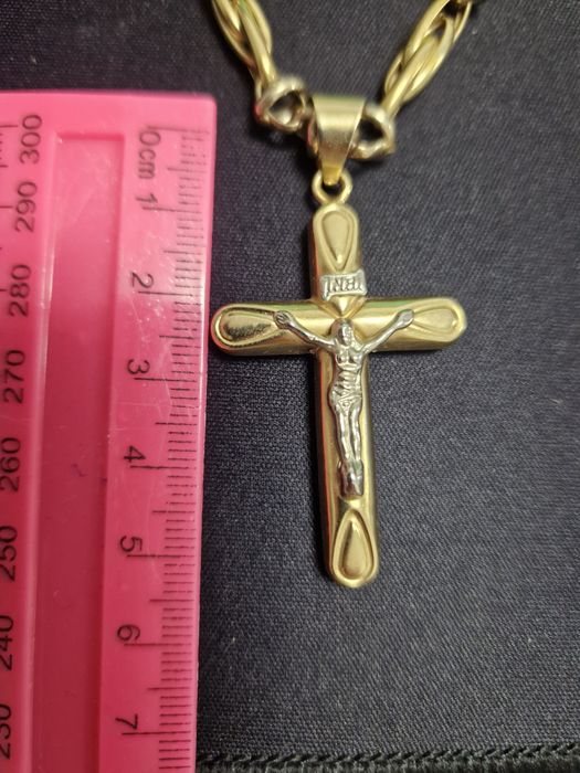 Златен синджир с кръст 14 карата