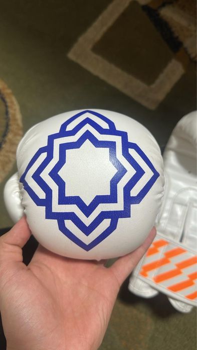 Перчатки IBA 12oz