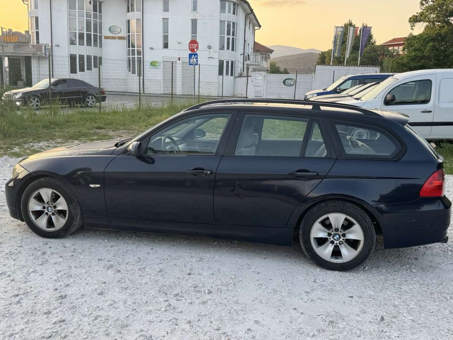 BMW 318D 122 кс на части