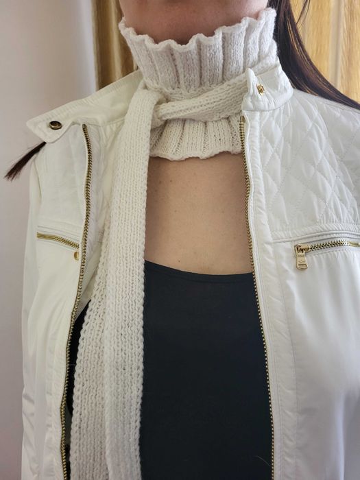 Вязанные вещи шарфики