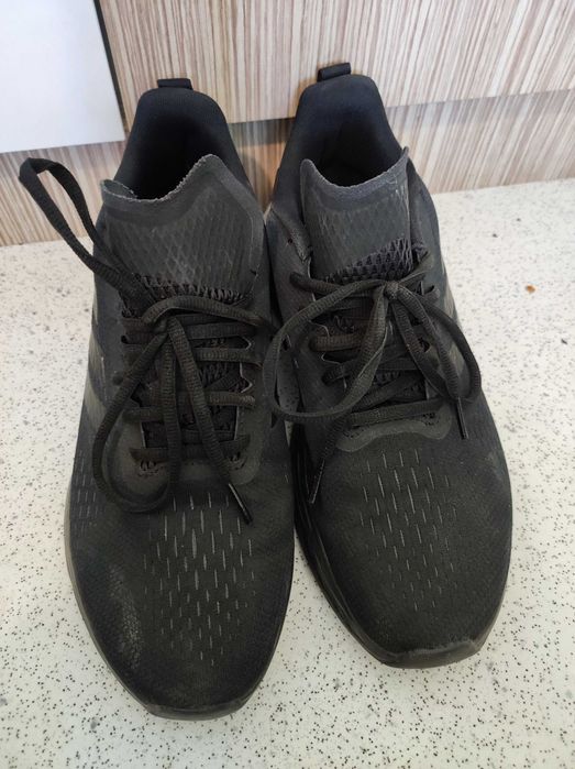 Маратонки размер 43