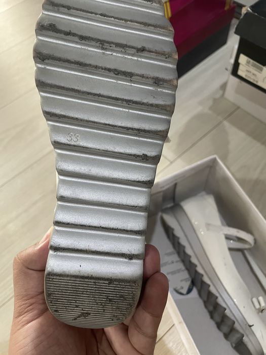 Көктемгі аяқ киім, қыз балаға