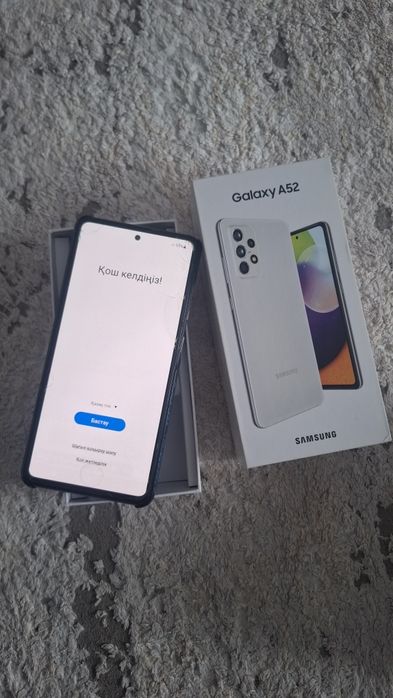 IPhone s5, s6 және біреуі. Samsung a52