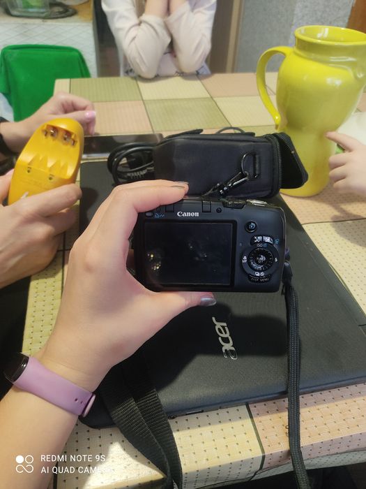 Продам фотоаппарат canon