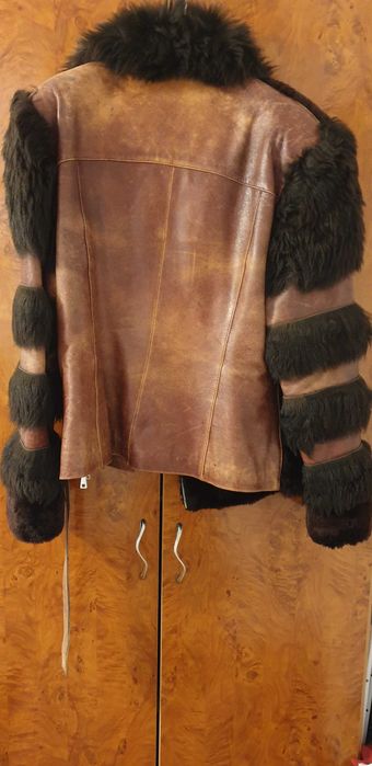 Scurta piele naturala