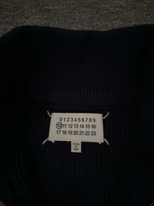 Оригинален Maison Margiela Пуловер тип quarter zip Нов !