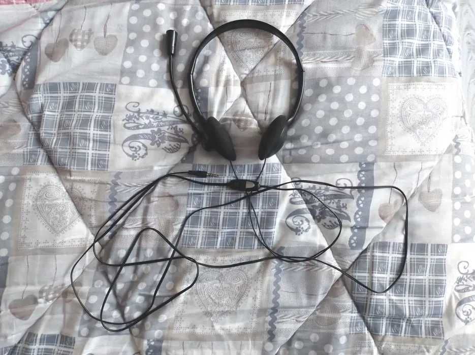 Слушалки с кабел Vivanco