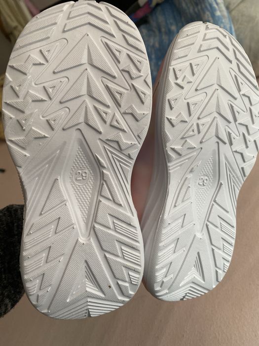 Светещи маратонки