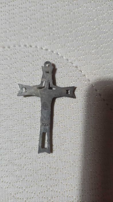 2 висулки кръстчета Разпятие Христово от метал