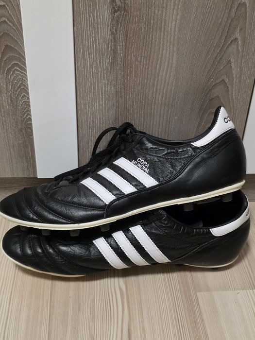 Футболни обувки adidas Copa Mundial. Без забележки.