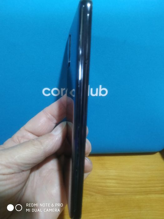 Продаеться Samsung A41 без дисплея