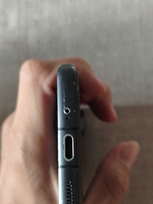 Xiaomi 12 телефон