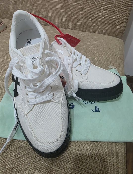 Adidasi off white dama