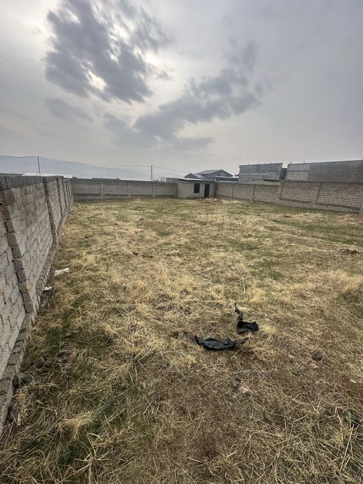 Продаются 2 земельных участка по 6 соток