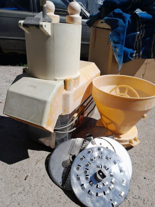 Овощерезательно-протирочная МПР-350м