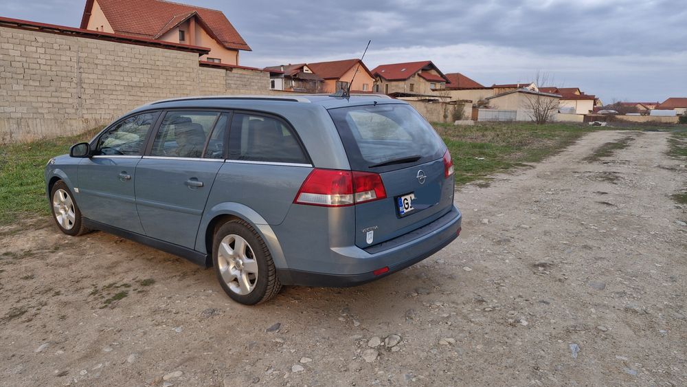 Vând Opel Vectra C