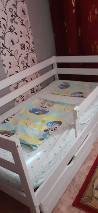 Продам кровати 160/80