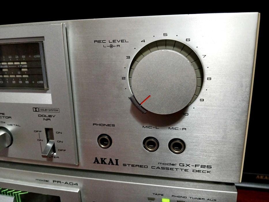 Akai gx f25 deck in stare f .buna vândut