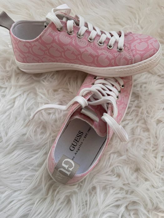 Кецове Guess 37 номер