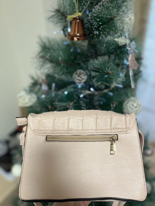 Чанта с дълга дръжка