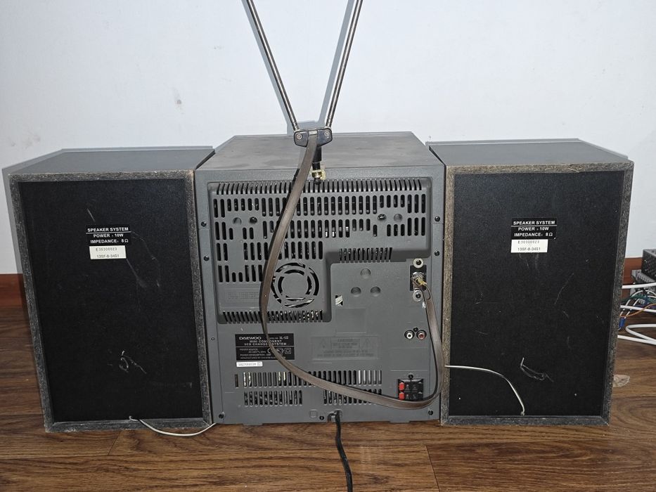 Музыкальный центр