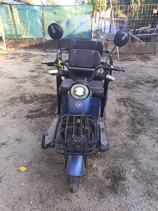 Triciclu Electric în stare perfecta de funcționare.