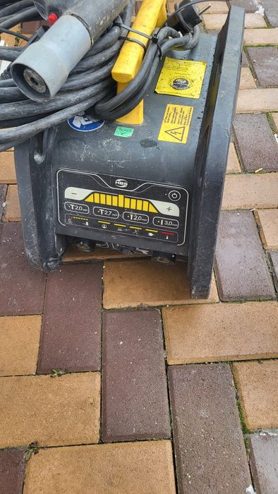Aparat profesional de îndreptat tabla auto HBS