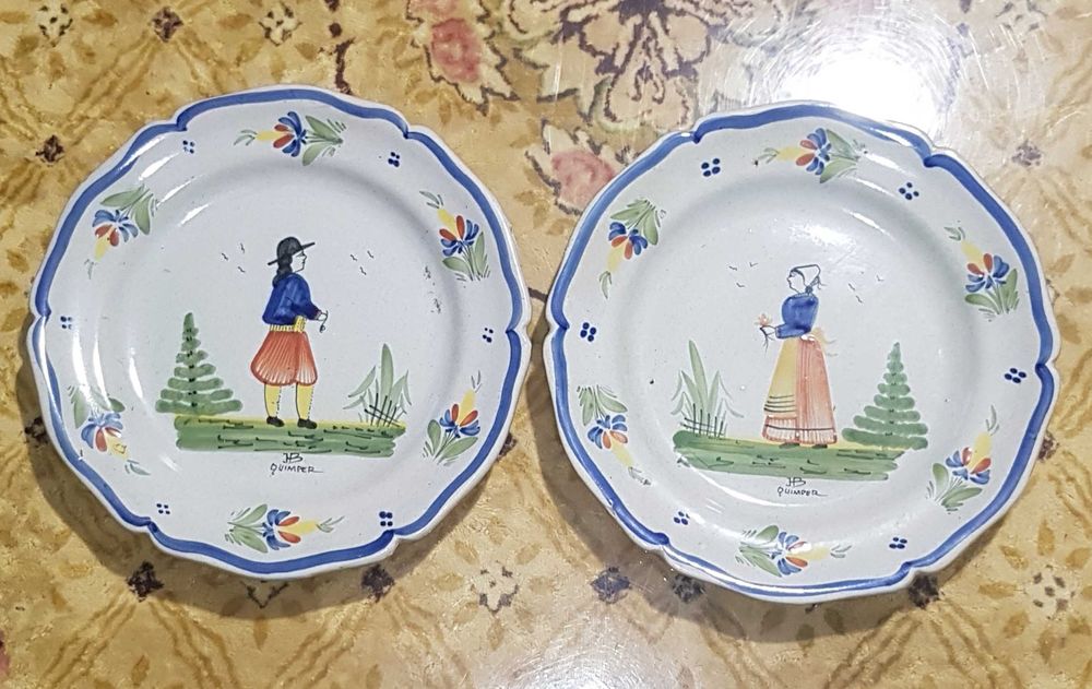 Две старинни  керамични чинии Quimper- Франция