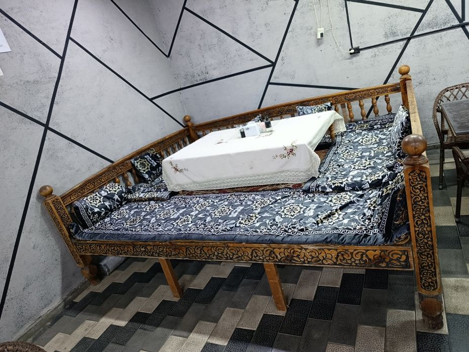 Osh va milliy taom uchun joy