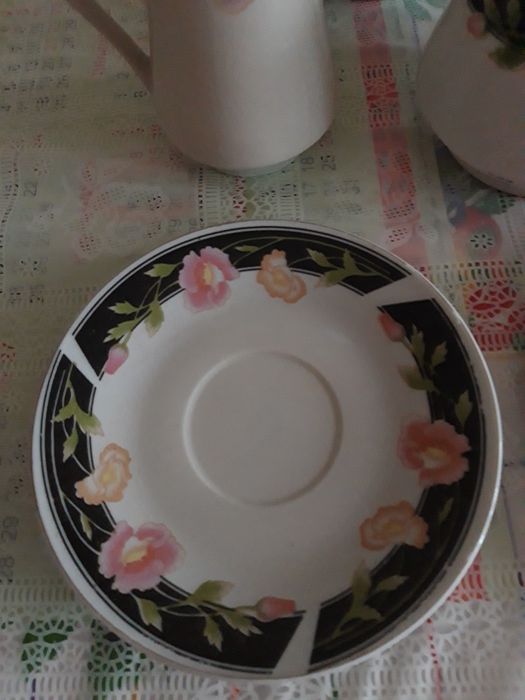 Сервиз чайный из 21 предметов