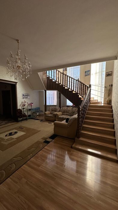 Продам коттедж 2 этажа