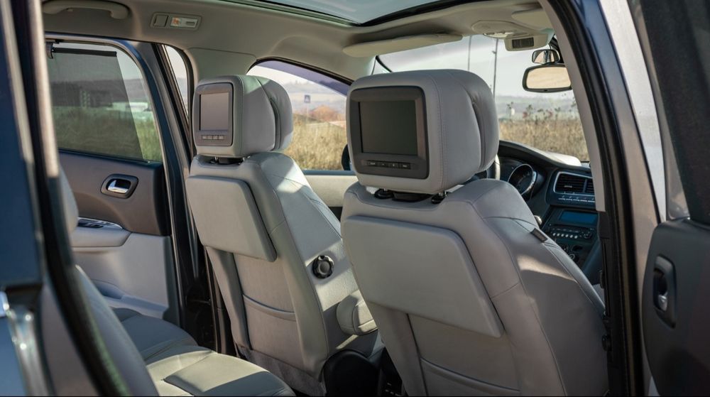 Пежо 5008 2011г 1.6 16 156к. с