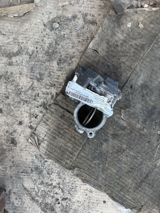 Дроселова клапа Bmw f10 f11 530d 258кс n57 н57