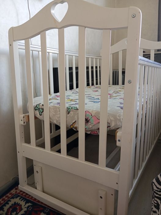 Детский манеж в очень хорошем состоянии