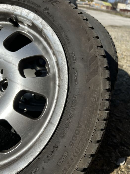4 бр. зимни гуми Bridgestone 205/55 R16 + 16” BMW джанти | Бартер за 17ски със зимни гуми