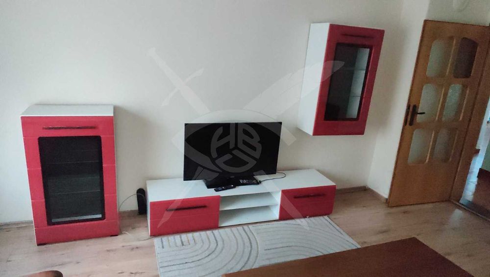 Двустаен в Славейков