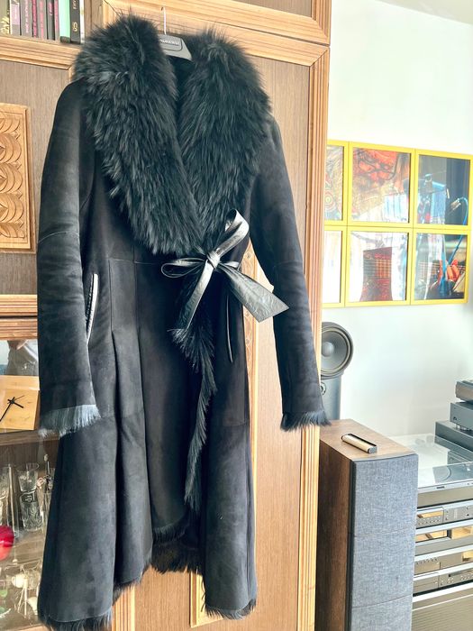 Зимно дамско палто от дива коза М размер