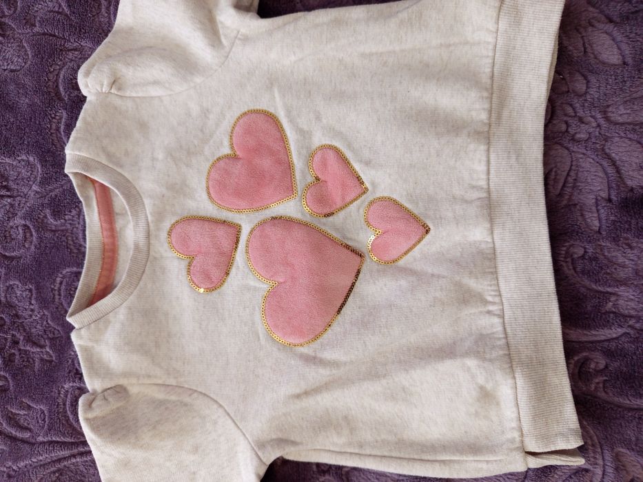 Дрехи за момичее