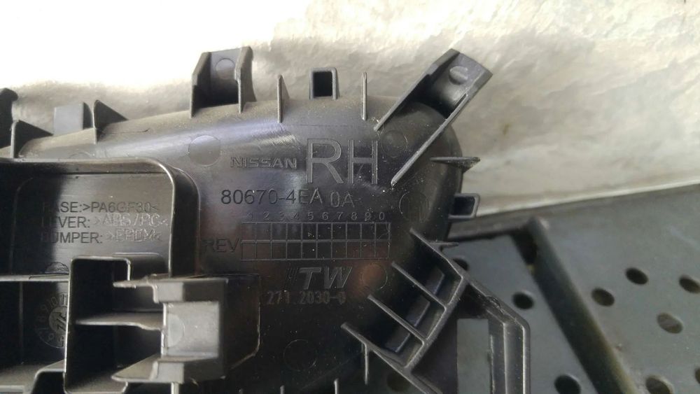 Maner interior dreapta spate renault kadjar ha hl 806704ea