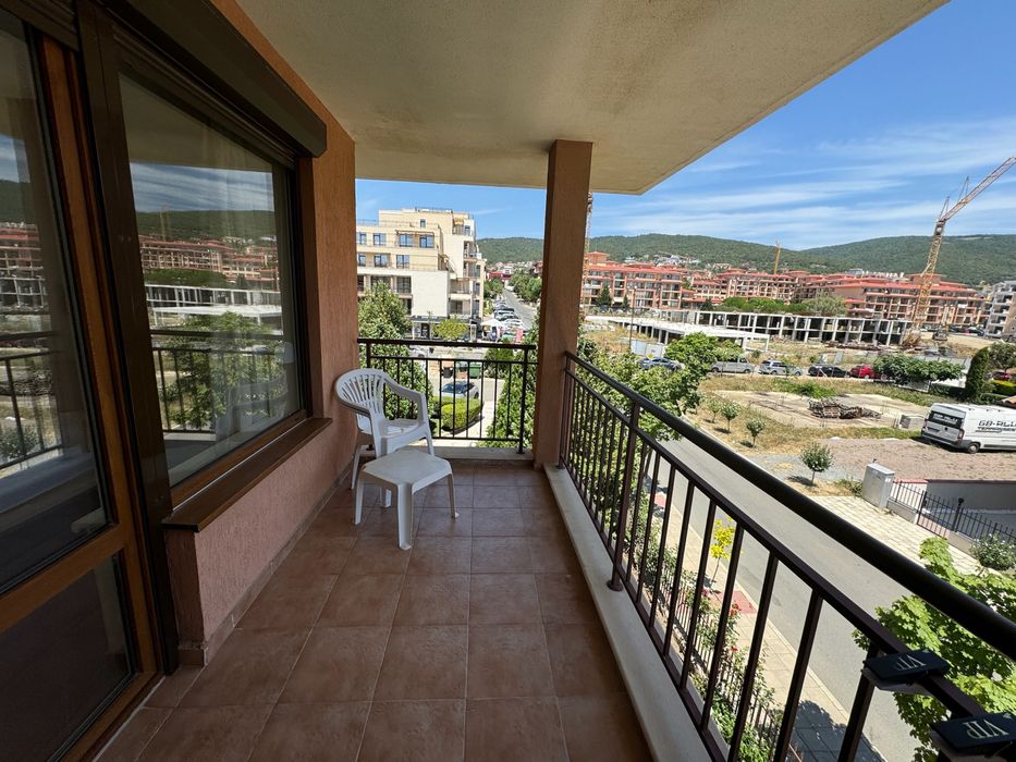 Продава се Двустаен апартамент в Свети Влас - 63 кв.м за 1295 €/кв.м - Снимка #1