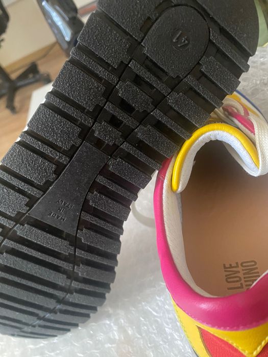 MOSCHINO маратонки