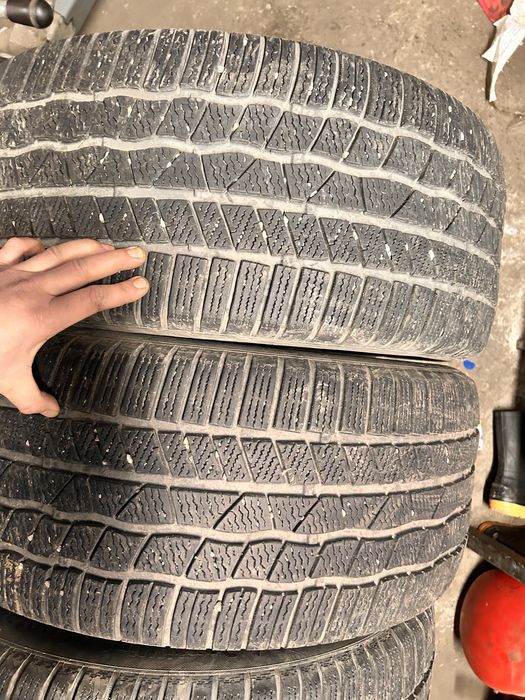 285/45/20 Continental