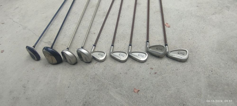 Golf klyushka, yaxshi xolatda, nabor.