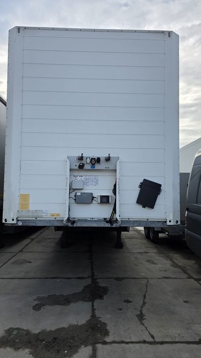 Semiremorca Schmitz BOX Duba Container