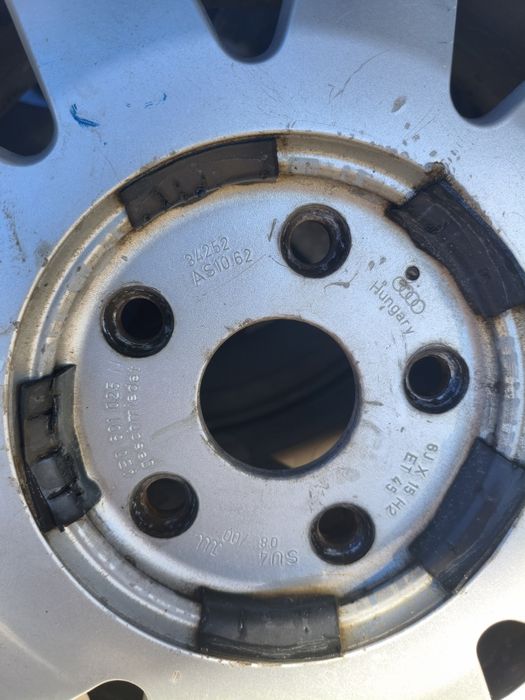 Продам диски с шинами