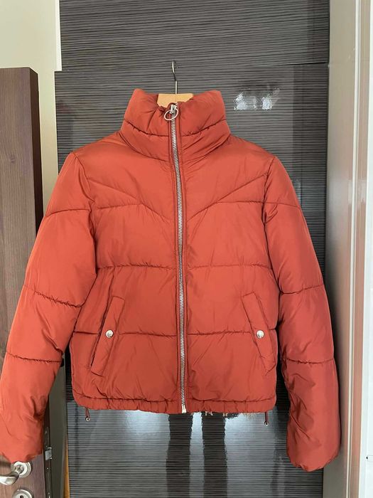 Дамско яке Bershka