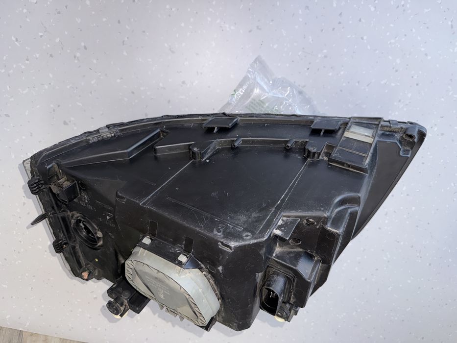 BiLed Фары на Transporter T5