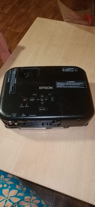 Проектор Epson EB-S02 новый в упаковке
