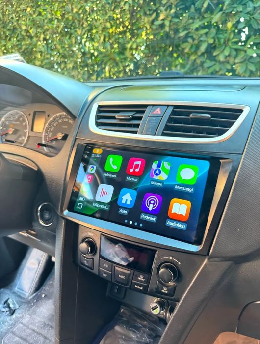 Navigatie android Suzuki Swift Waze YouTube GPS USB