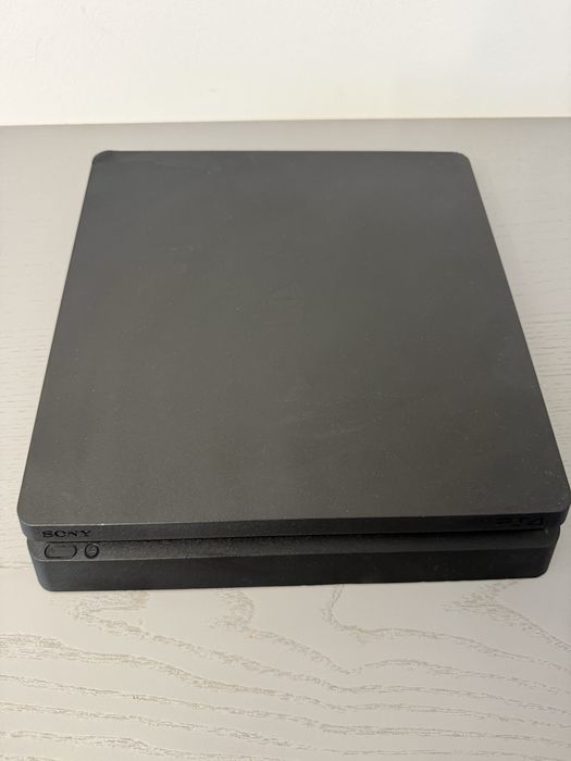 PS4 Slim 500GB Modat